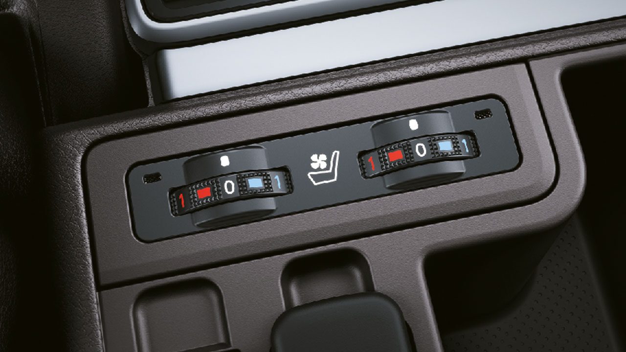 1_0000s_0002_PRAD1707-4042