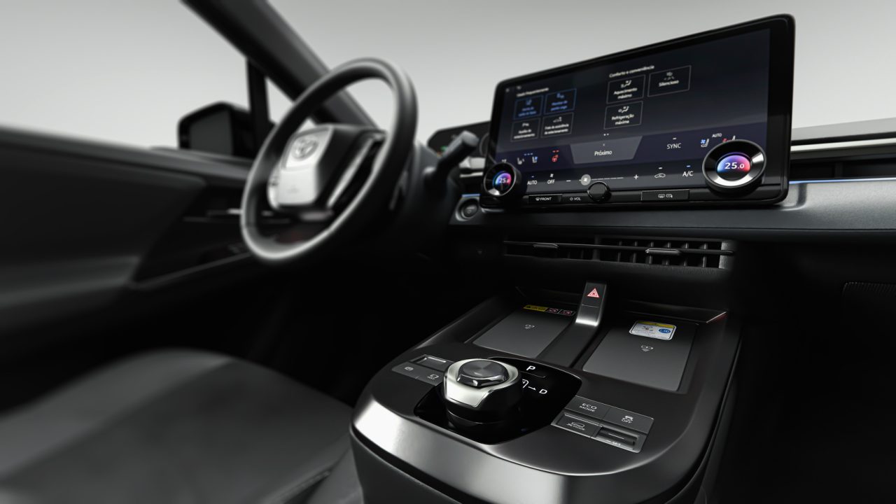 f52f71cb-ae8e-425f-b07a-d37c1ce2caf1 (1)