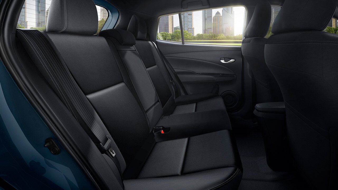 imagenes caracteristicas_0007_HB_angle_int_side_Rr_v001_base_v006DA_RGB V6